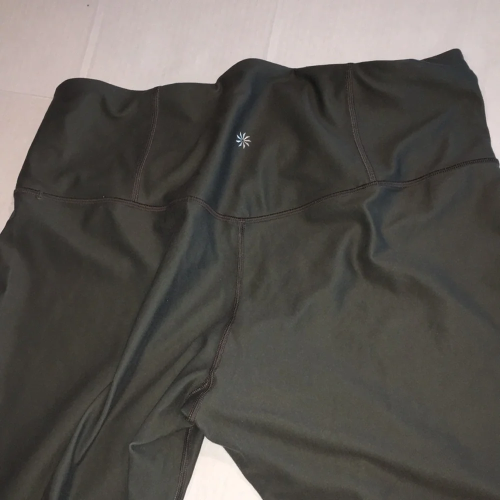 Athleta Cropped Legging | Elation Tight | Gray | XL